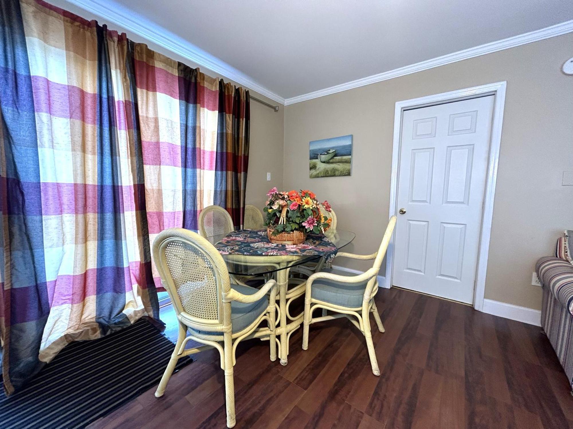 Elis Apartment Όσεαν Σίτι Εξωτερικό φωτογραφία
