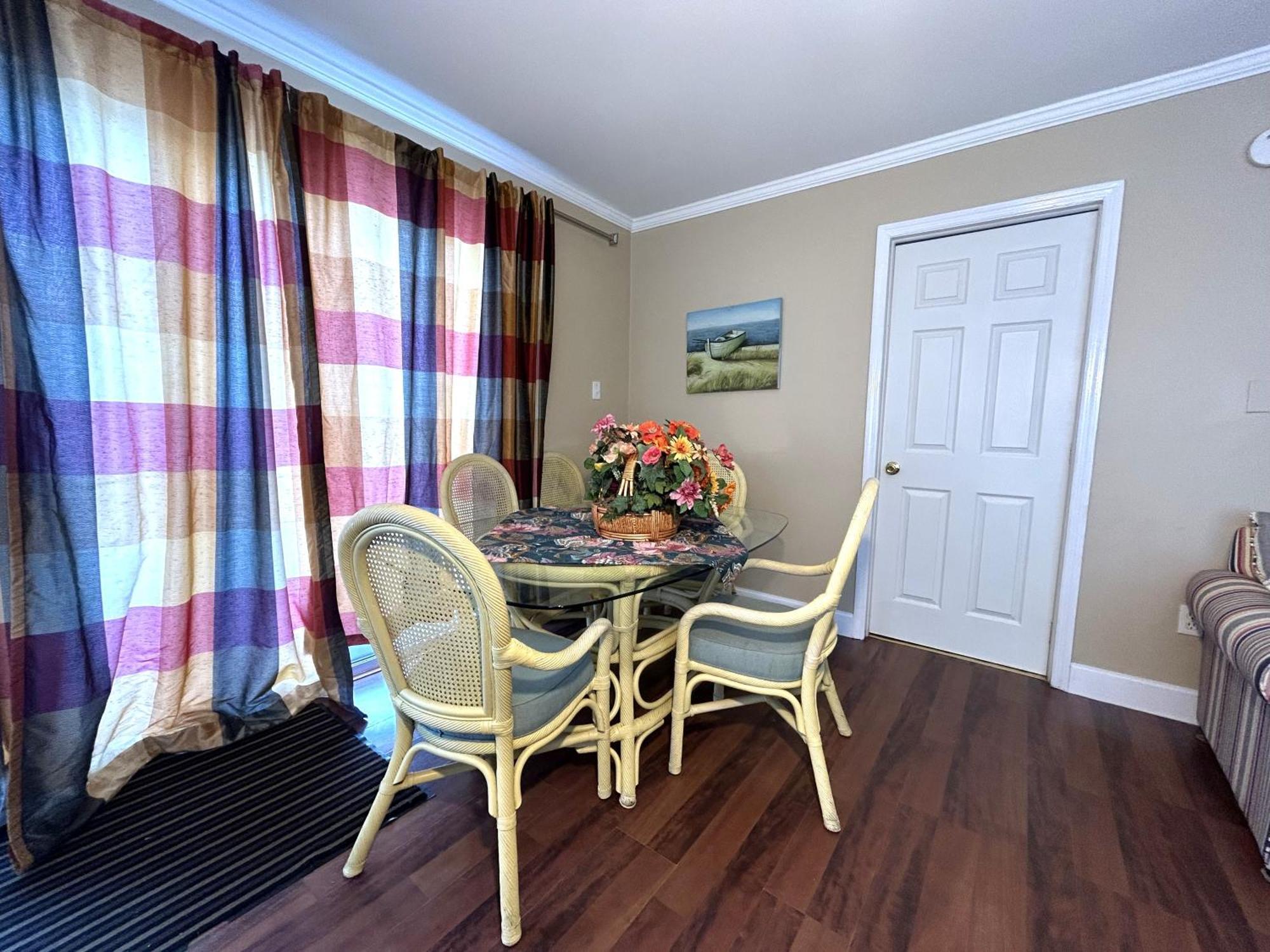 Elis Apartment Όσεαν Σίτι Εξωτερικό φωτογραφία